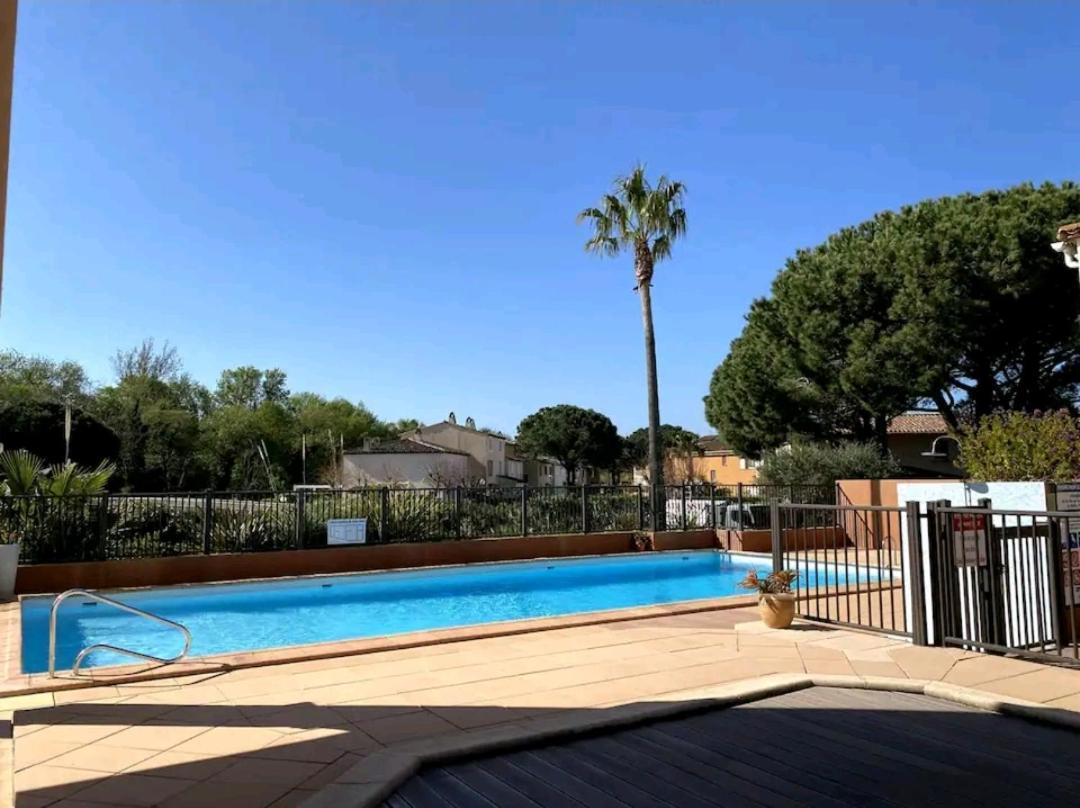 T2 Au Coeur Du Golfe De Saint Tropez Apartment Cogolin Exterior photo