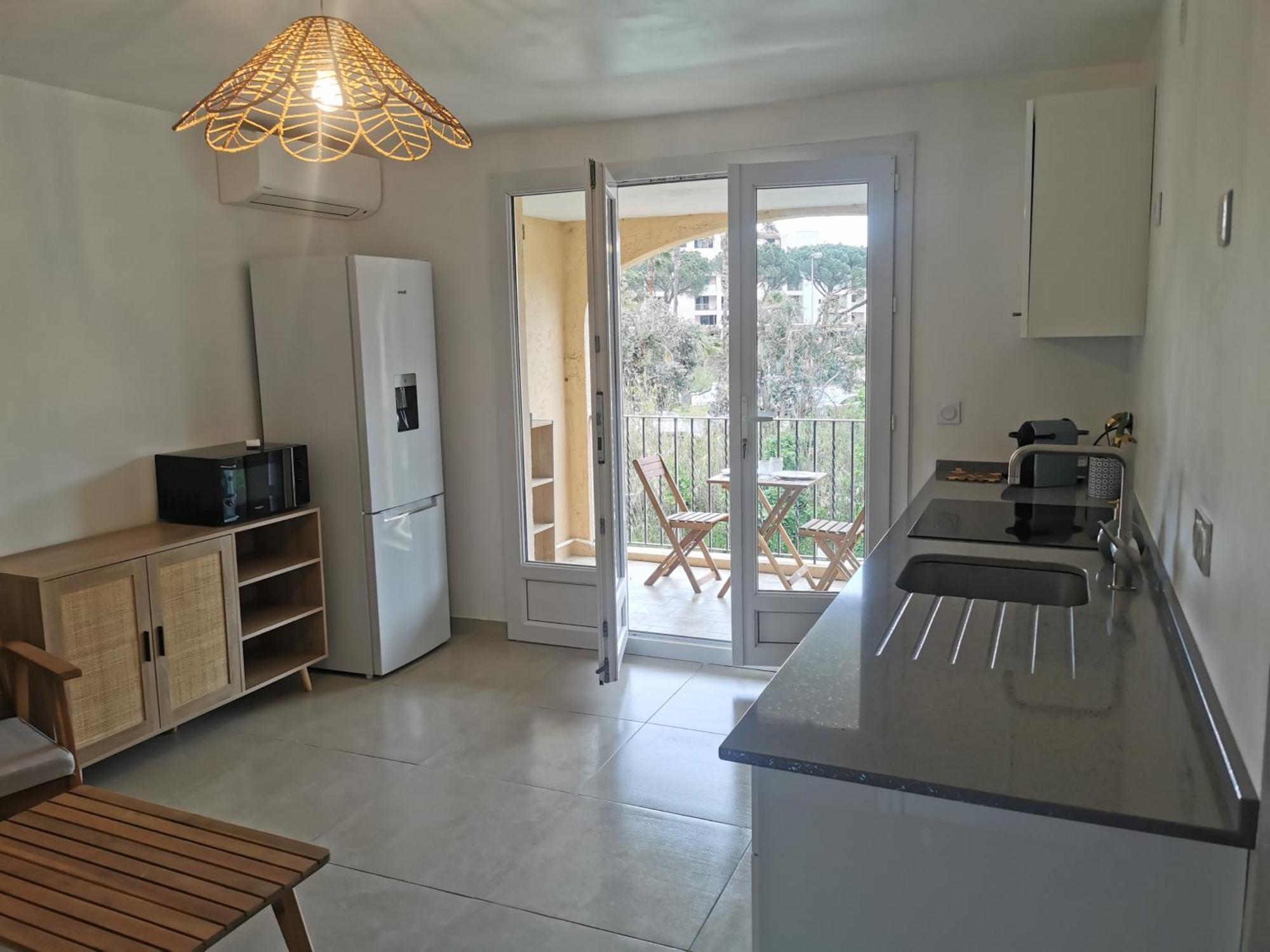 T2 Au Coeur Du Golfe De Saint Tropez Apartment Cogolin Exterior photo